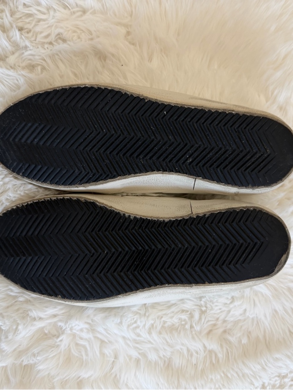 Golden Goose Deluxe Brand Super-Star
White Leather Gray Star Size 39 US 9 - Picture 8 of 11